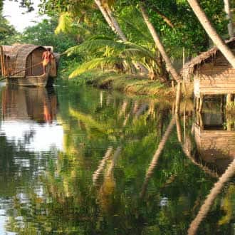 Southern Back Waters House Boat -1, Kollam 5